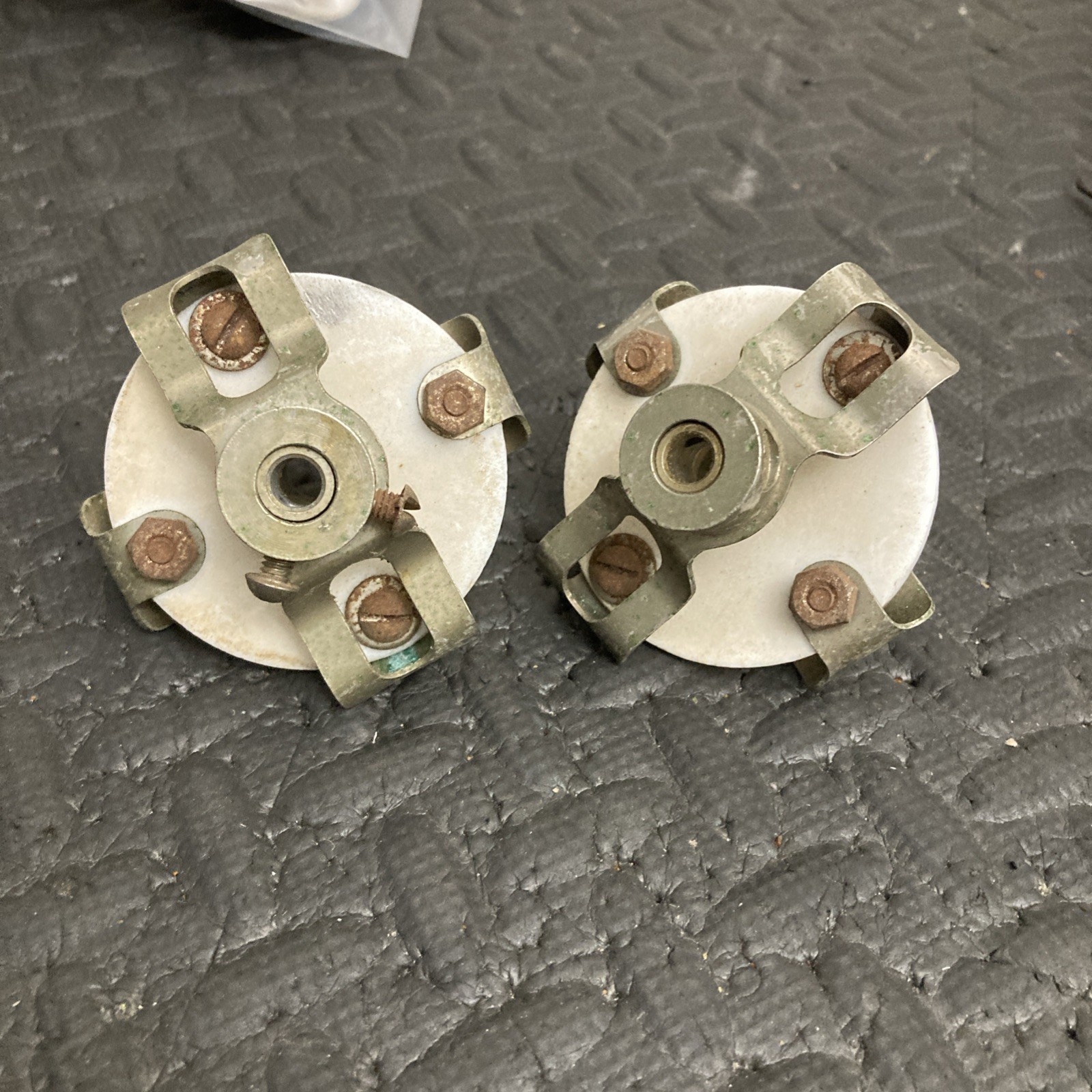 Teflon Insulated Shaft Coupler for Capacitor 1/4”x3/8”
