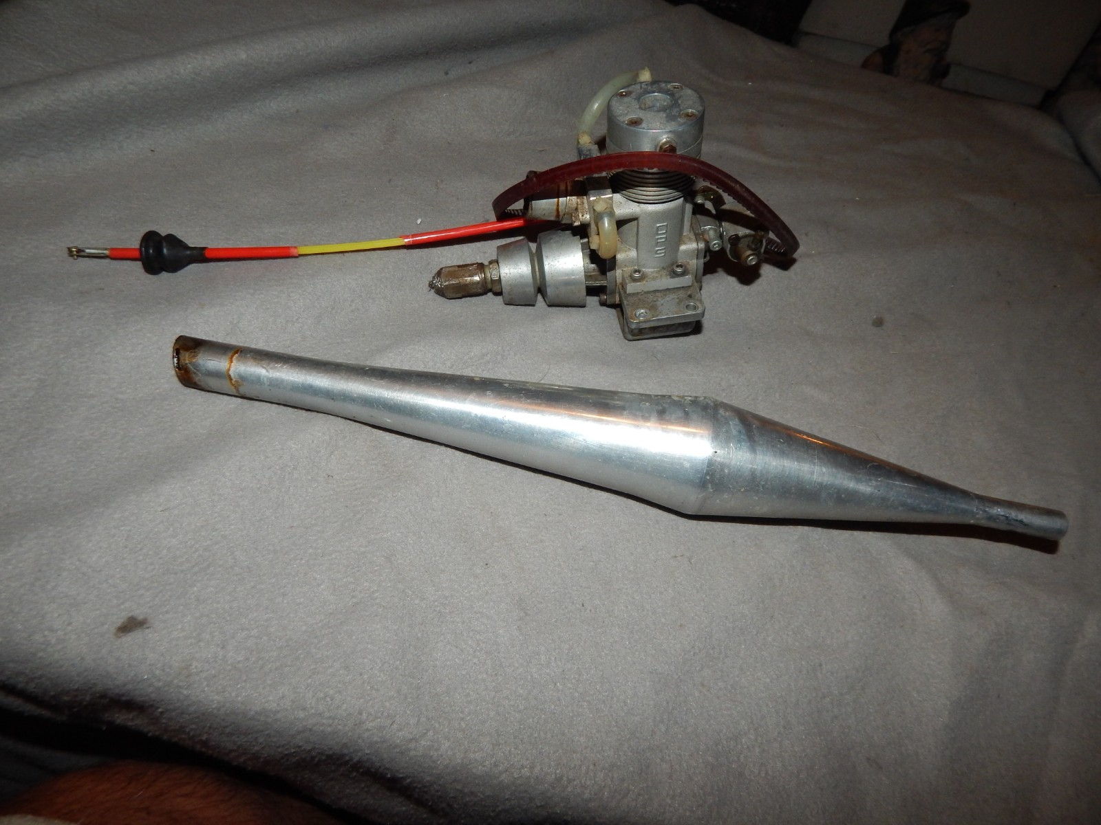Vintage? OPS 40 Nitro Boat Engine Motor With Exhaust Parts Untested Estate Find