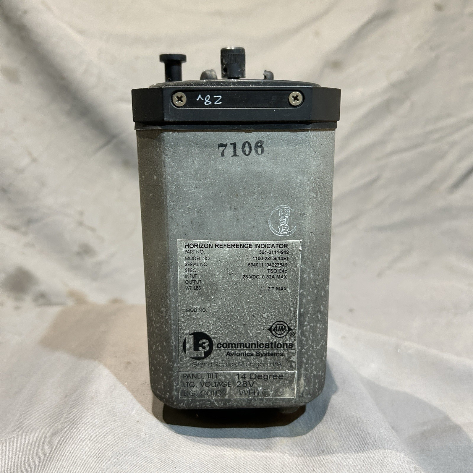 Horizon Reference Indicator Goodrich PN: 504-0111-928 Model: 1100-28LS (7F)
