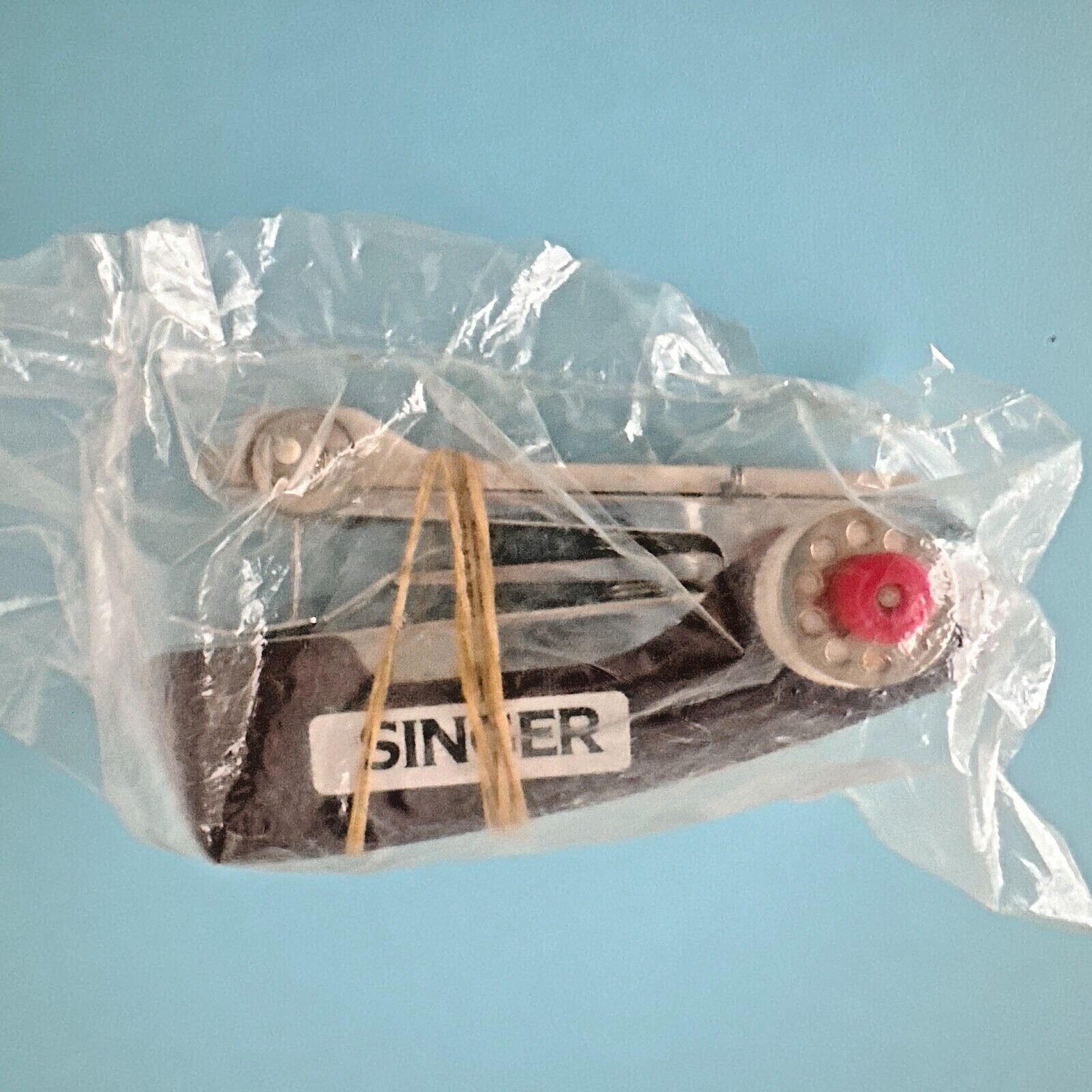 Singer Handheld Mini Mender / Sewing - Estate Sale Find -Sealed / Never Used