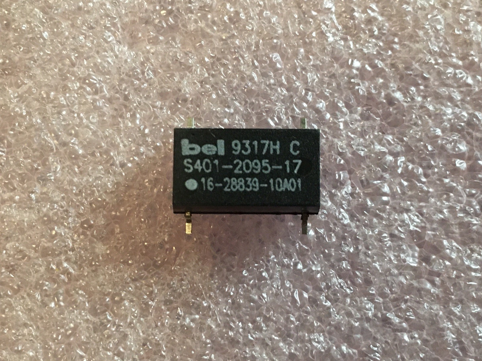 S401-2095-17. HERMETIC MINI RELAY BEL FUSE (LOT OF 5)