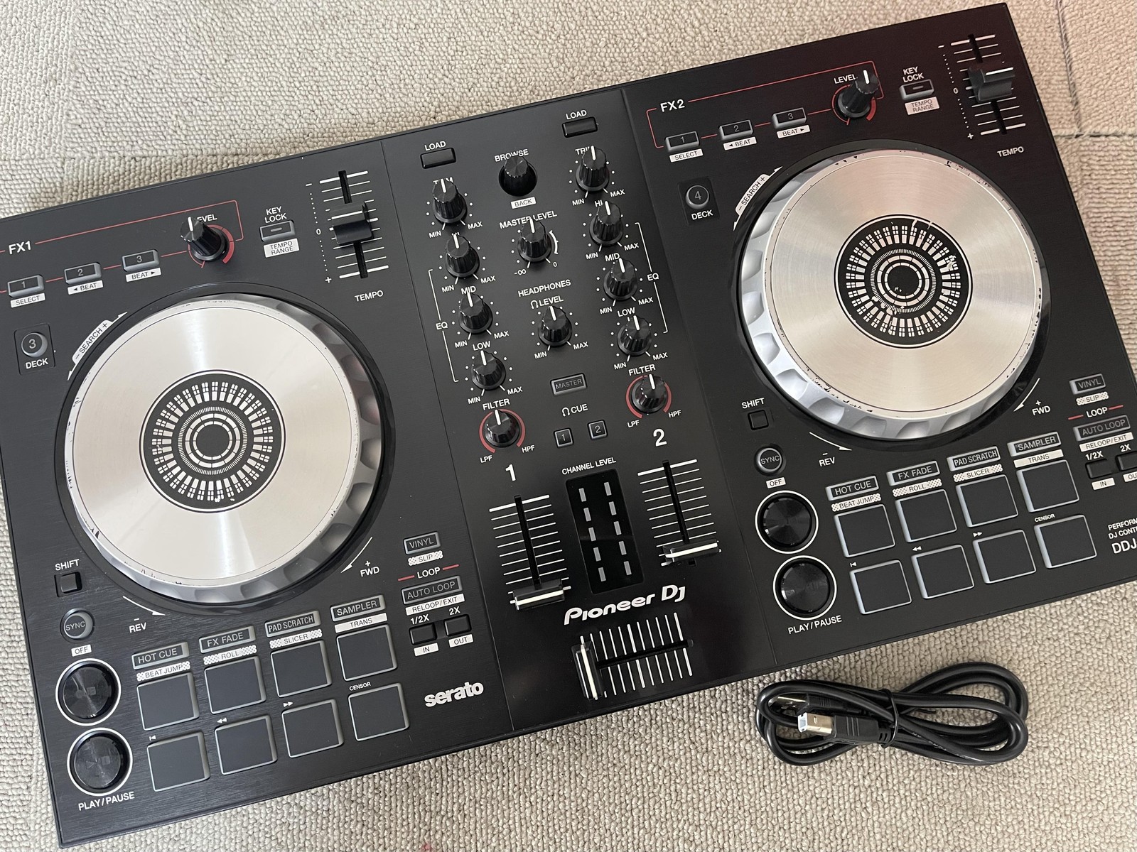 Pioneer DJ DDJ-SB3 2-Channel Serato DJ Controller Black USB Powered Tested Works