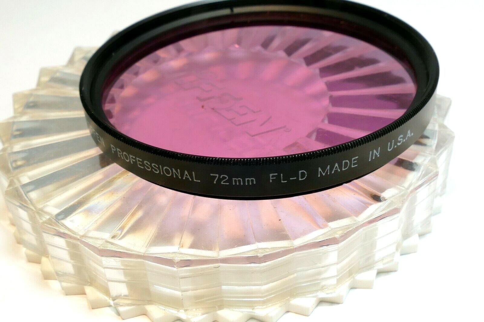 Tiffen Professional 72mm Filter  FL-D Fluorescent to daylight