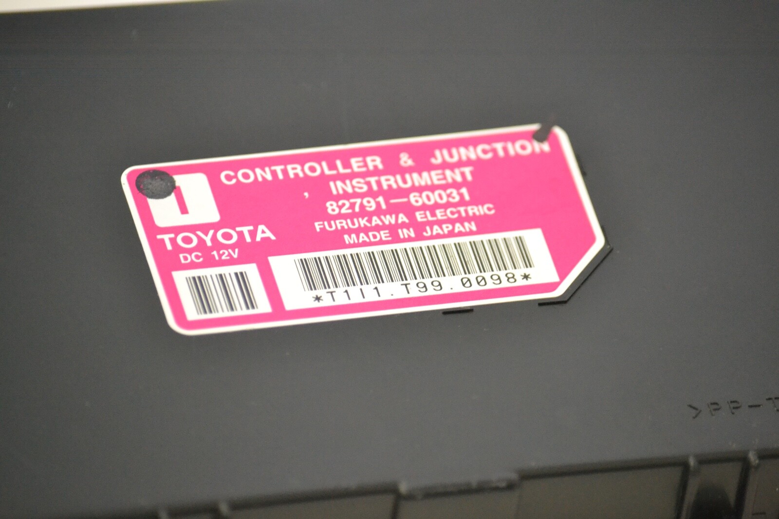 1999-2003 LEXUS LX470 CONTROLLER JUNCTION INSTRUMENT MODULE COMPUTER OEM