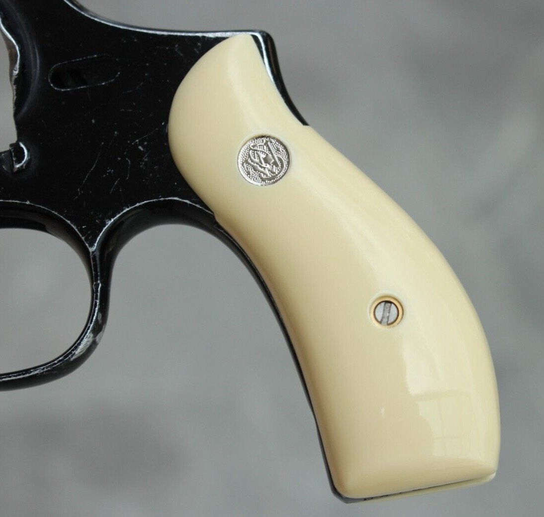 S&W 686 K, L FRAME ROUND BUTT GRIPS MODEL 66 CUSTOM FAUX IVORY # SILVER MED