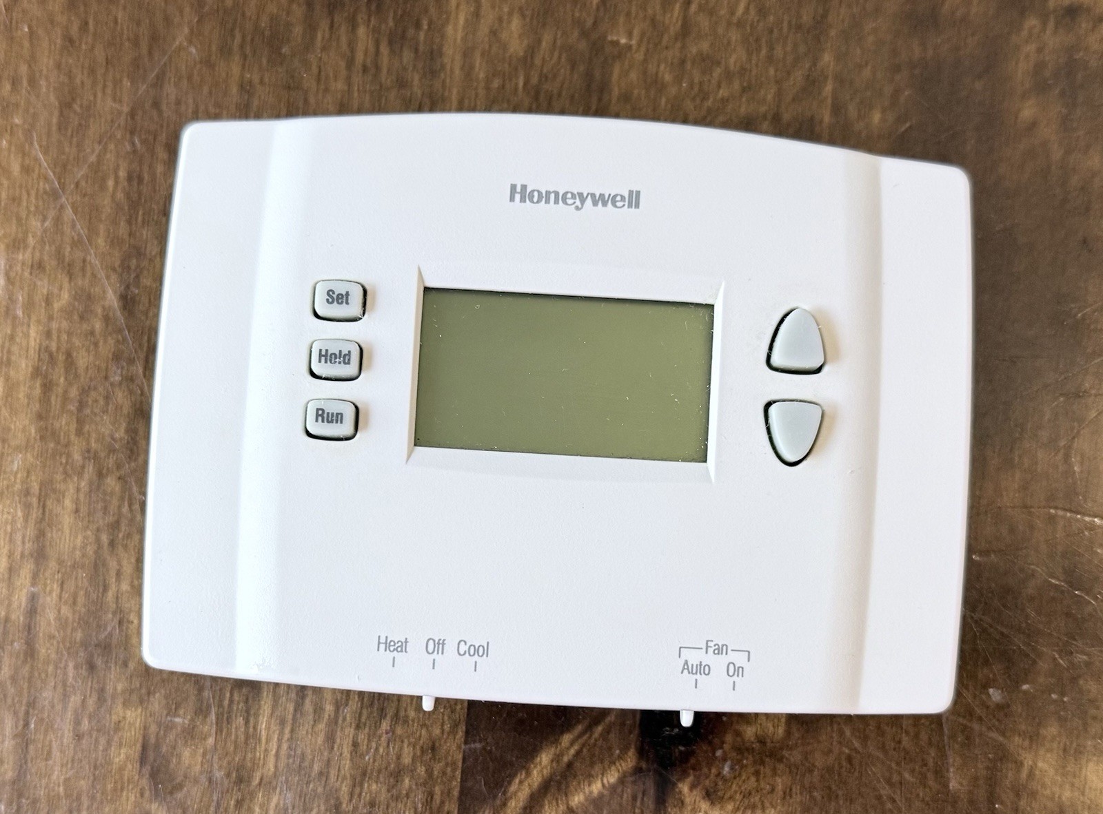 Honeywell RTH221B1021 1 Week Programmable Thermostat