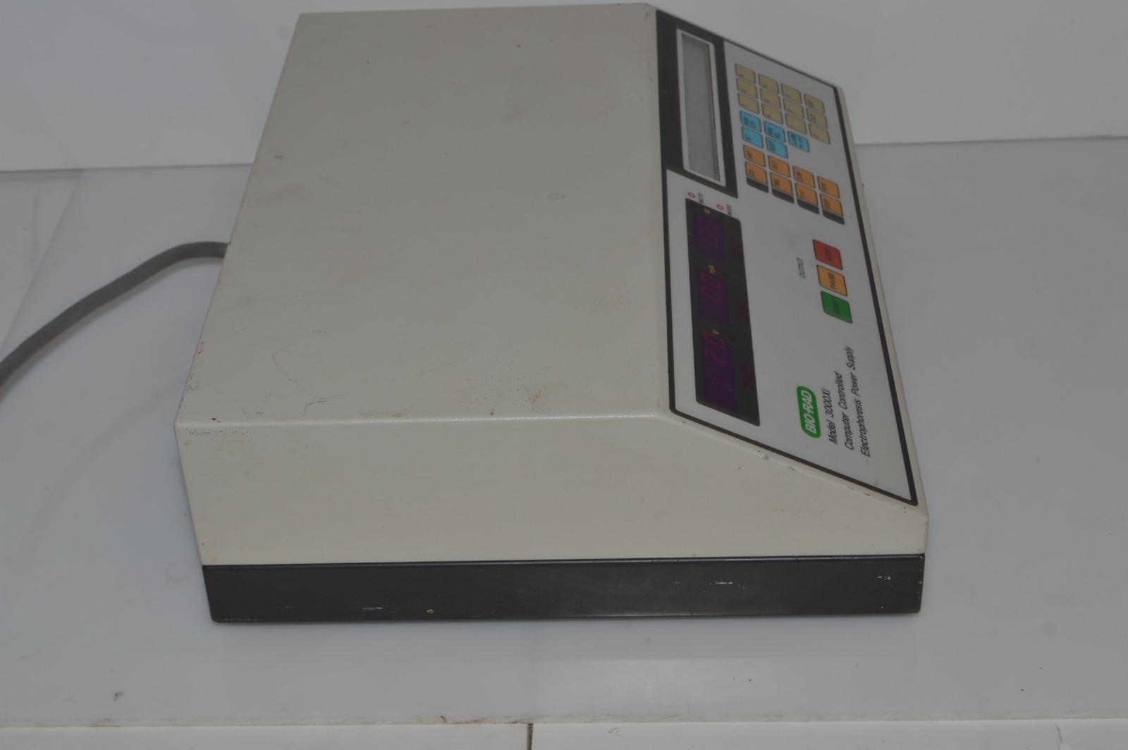 BioRad 3000Xi Computer Controlled Power Supply (YKL53)