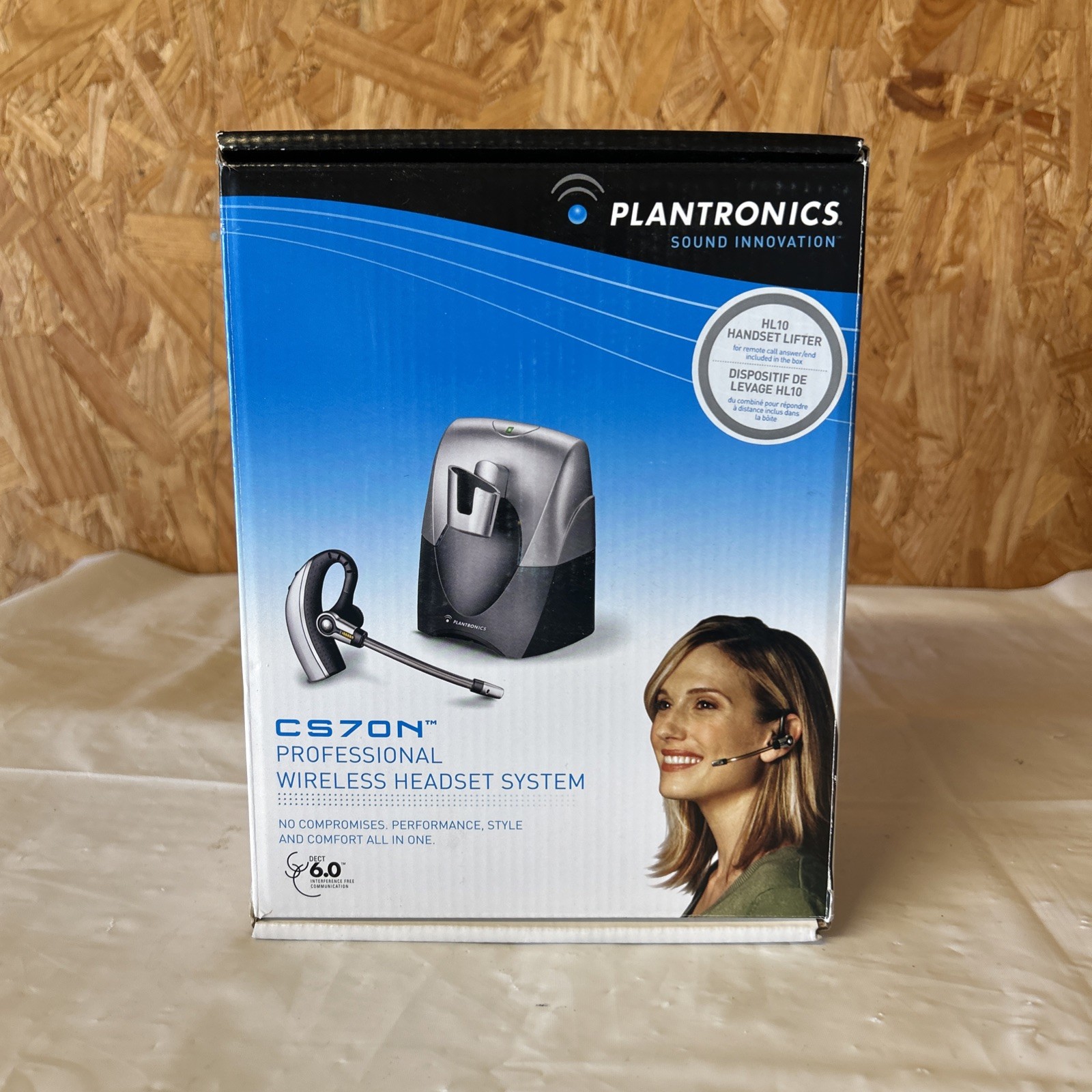 Plantronics Wireless CS70N HL10 Silver Ear Hook Headsets Mic New Open Box O