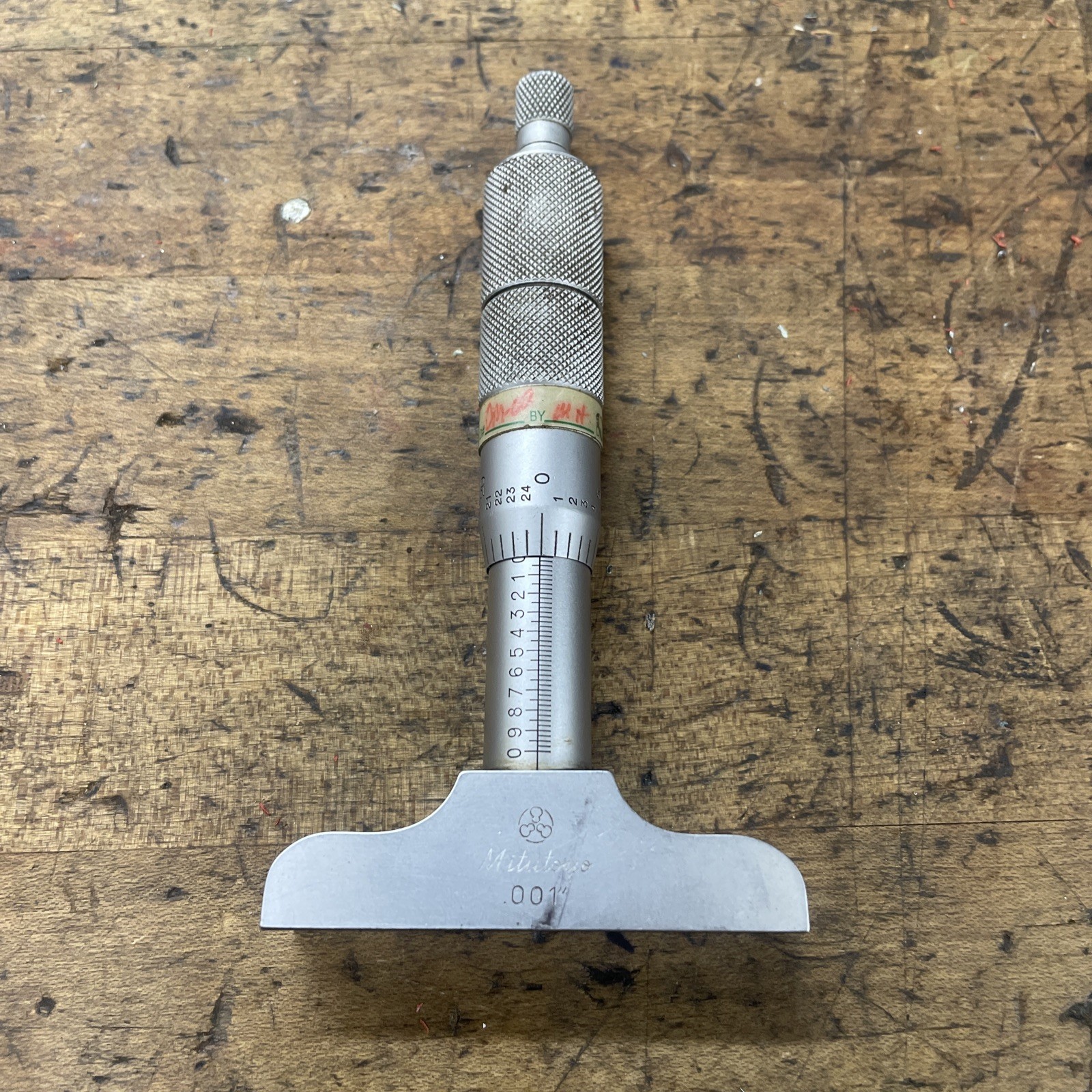 Mitutoyo 0-1 Depth Micrometer 2 1/2 Base .001