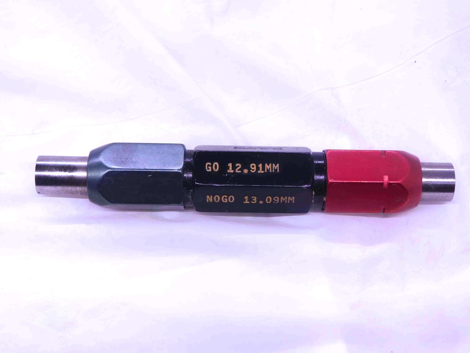 12.910 & 13.090 CL X mm PIN PLUG GAGE GO NO GO 13.000 -.090 13 .5083 12.91 13.09