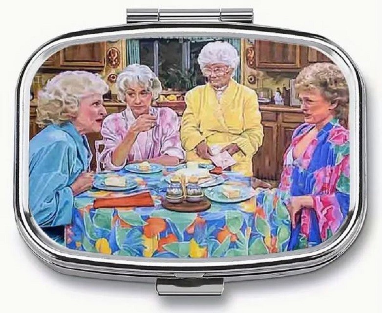 Beautiful Pill Boxes 22 Designs to Choose from LQQK