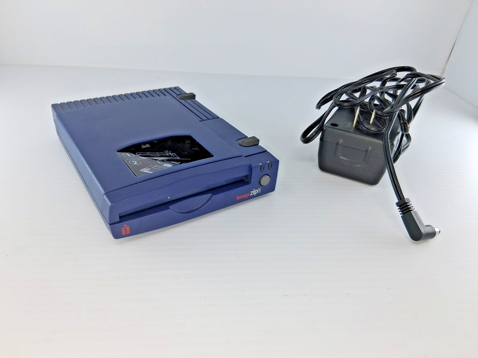 Iomega Zip 100 External Parallel Port Drive Z100P2 w/ Power Adapter