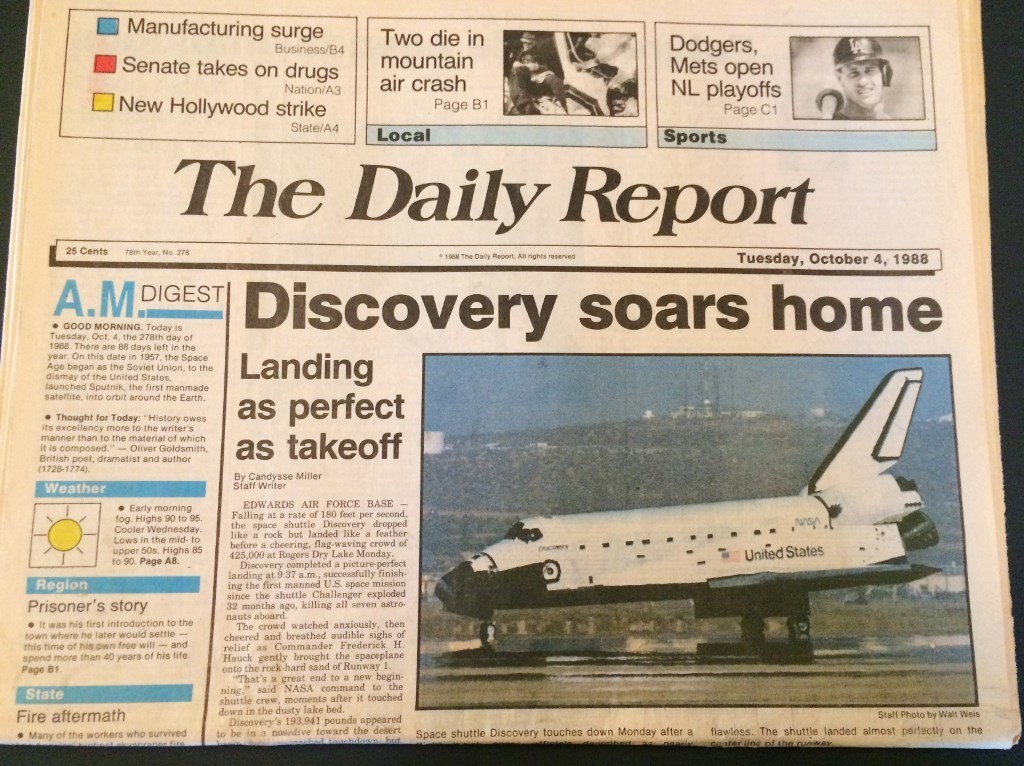 Space Shuttle Memorabilia, Official Shuttle Booklet, Viewing Passes, Newspaper