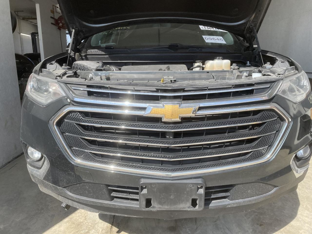 TRAVERSE 2019 Air Shutter 1061607