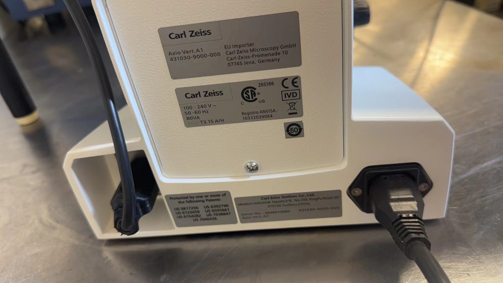 Zeiss Axio Vert.A1 Inverted Fluorescence Microscope w/ Axiocam 105 & 4 Objective