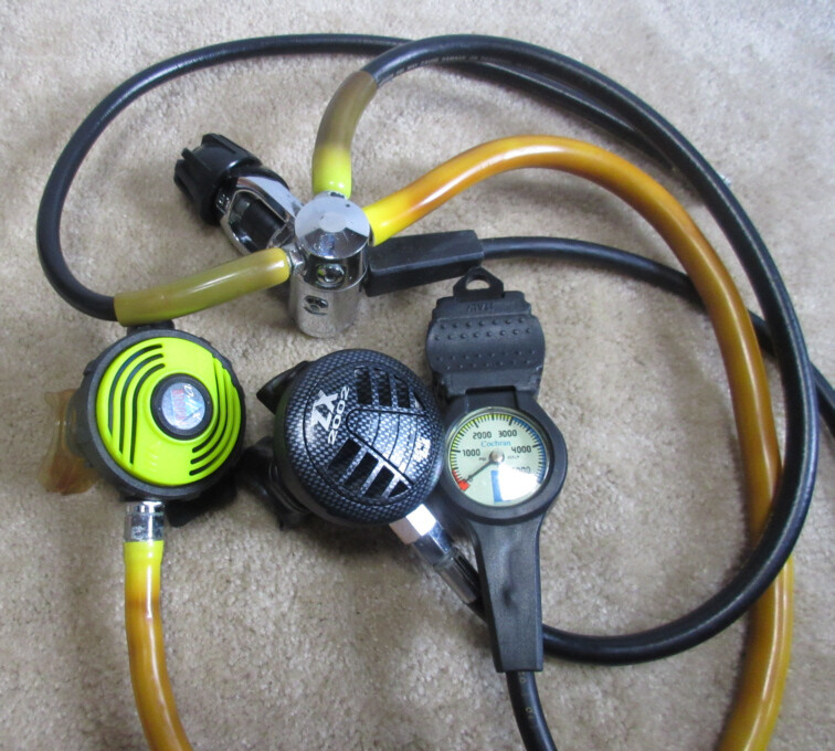 Seac Sub Regulator w/ Seac Sub ZX 2002,Prosub Xtra, and Captain Cochran Computer