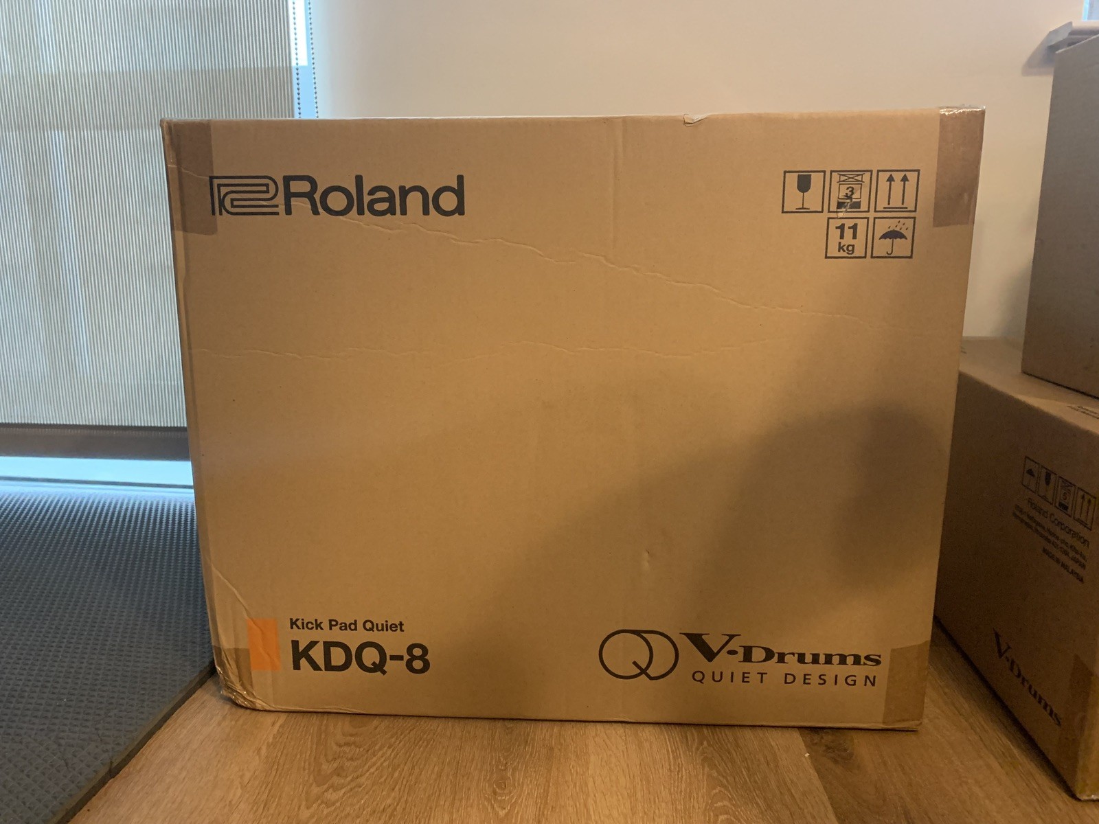 Roland KDQ-8 VQD Electronic Quiet Kick Drum Pad, 8" (New in Box)