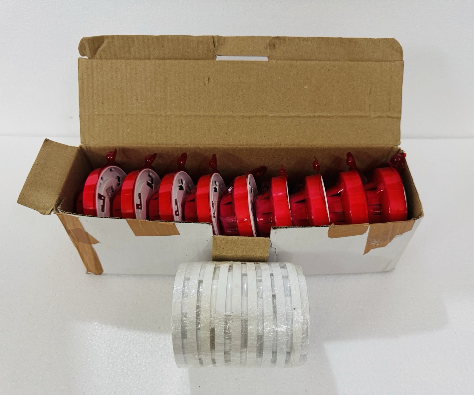 APOLLO SERIES 65A IONIZATION DETECTOR WITH BASE ( LOT OF 9 PCS) BRAND NEW