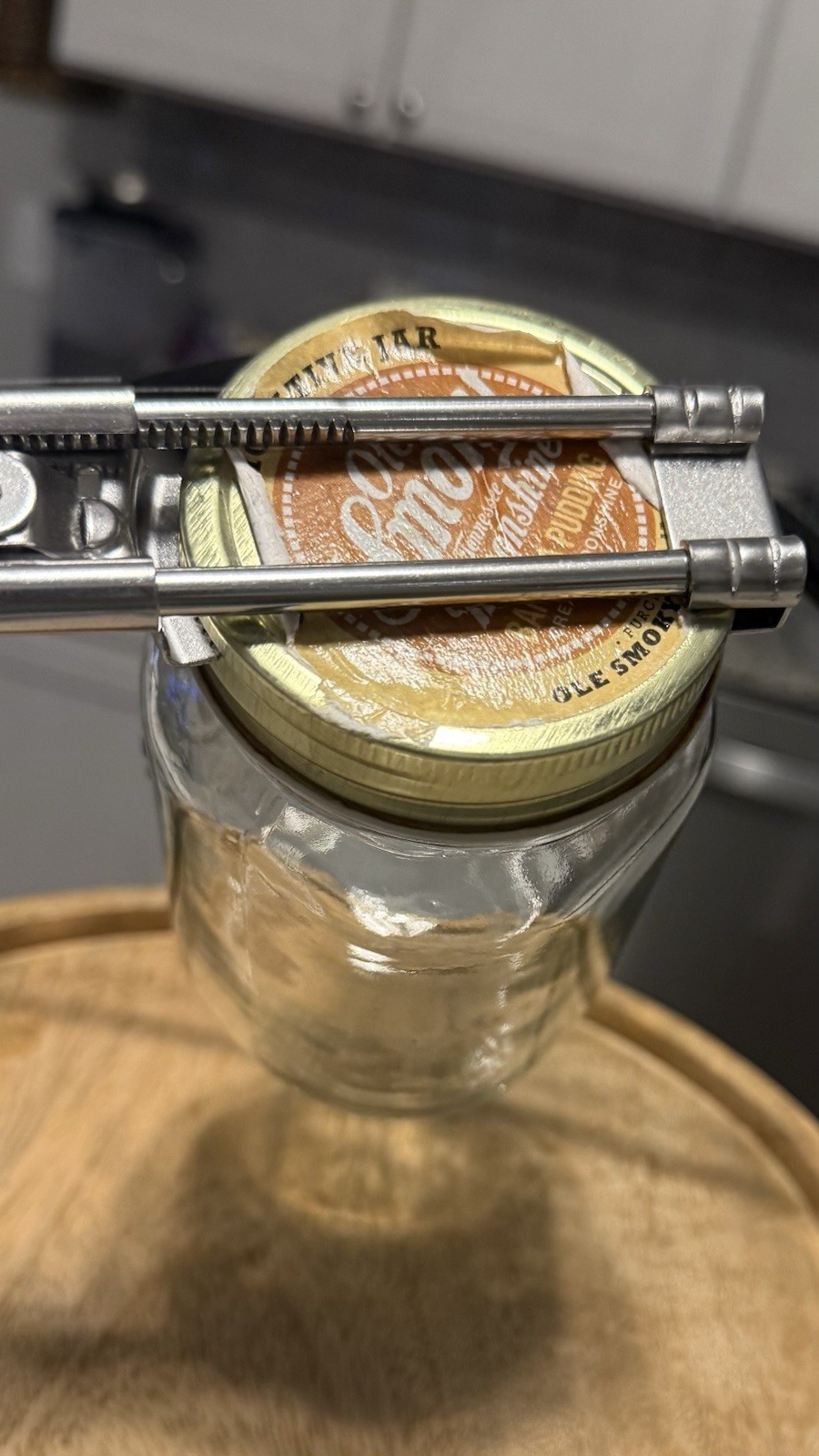 Adjustable Stainless Steel Jar & Bottle Opener: Effortless Kitchen Accessory