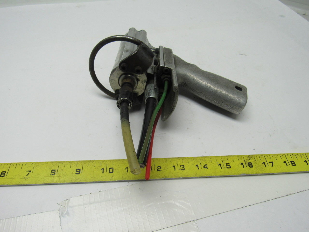 Ebbert Engineering Pneumatic Rivet Gun for Riveting Solutions Machine