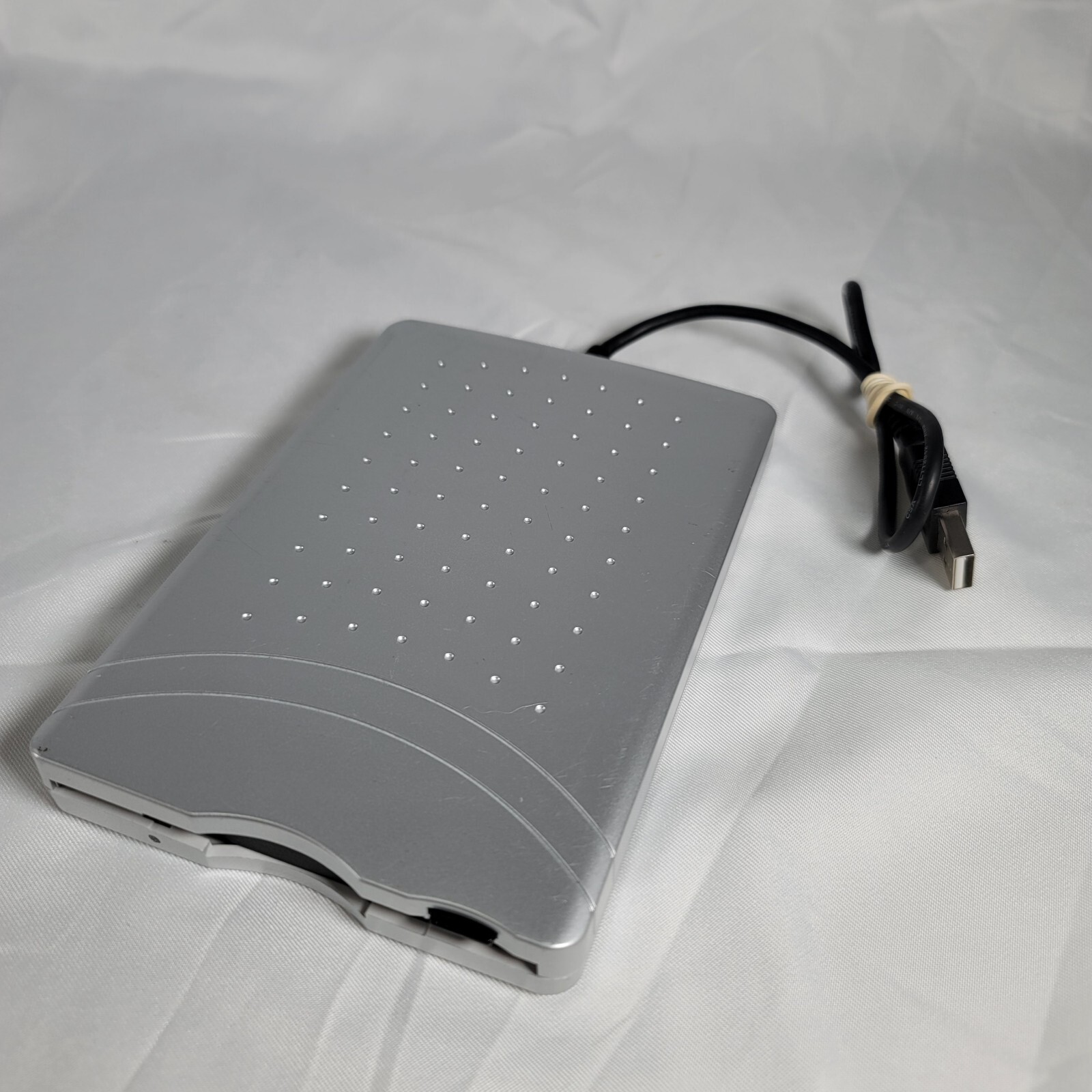 Dynex Slim USB External Floppy Disk Drive DX-EF101 3.5" Diskette Drive- Untested