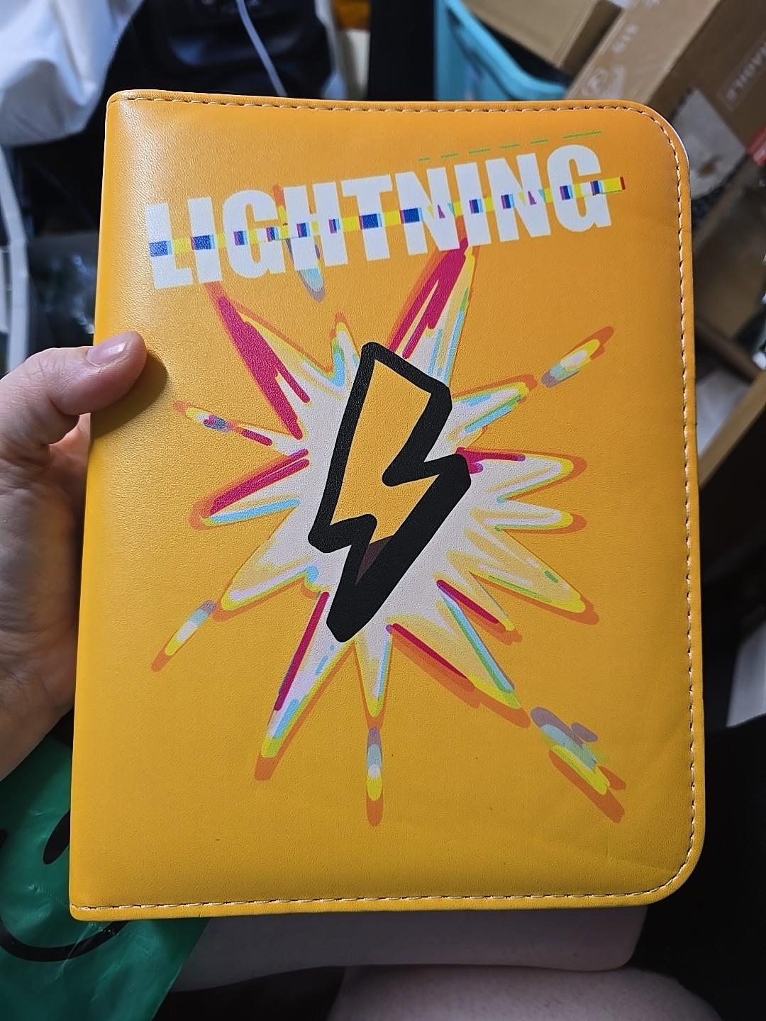 TCGiants Trading Card Binder 440 Pocket Lightning Beginner Set New 9.5x7in