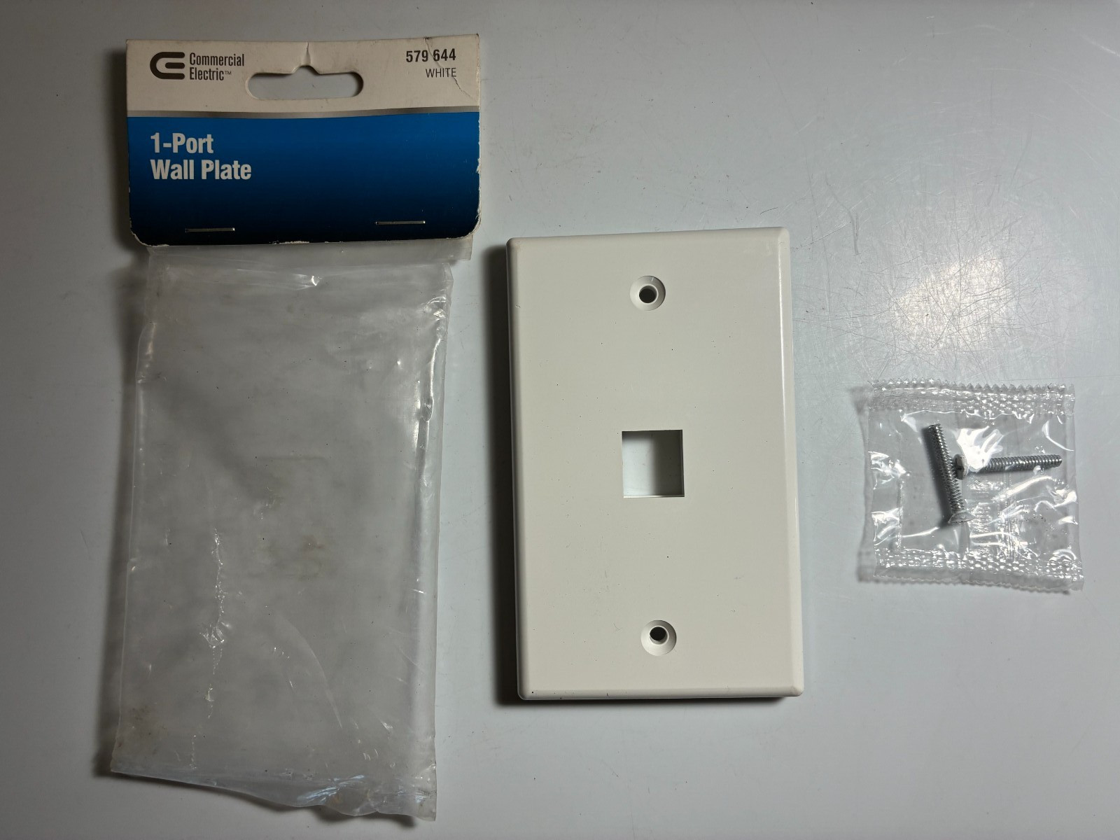 Keystone Wallplate AV/Network 1-Port WHITE 1-Gang Commercial Electric 579-644