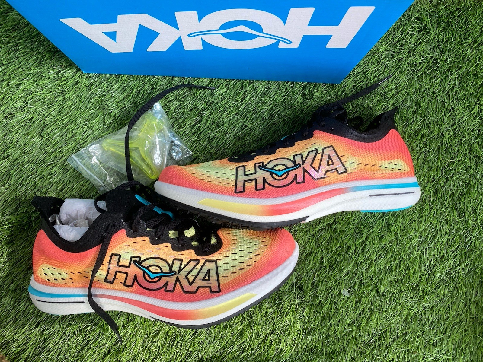 Hoka One One Cielo FLYX Track And Field Running Shoes Mens 9 US NWB $180