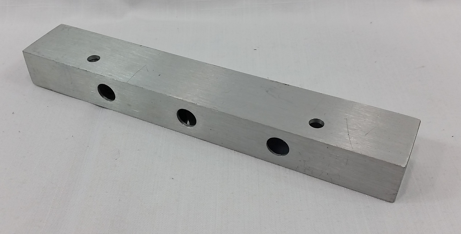 Securitron UHB-CL Universal Header Bracket 1" x 1.5" x 10" No Instructions NOS