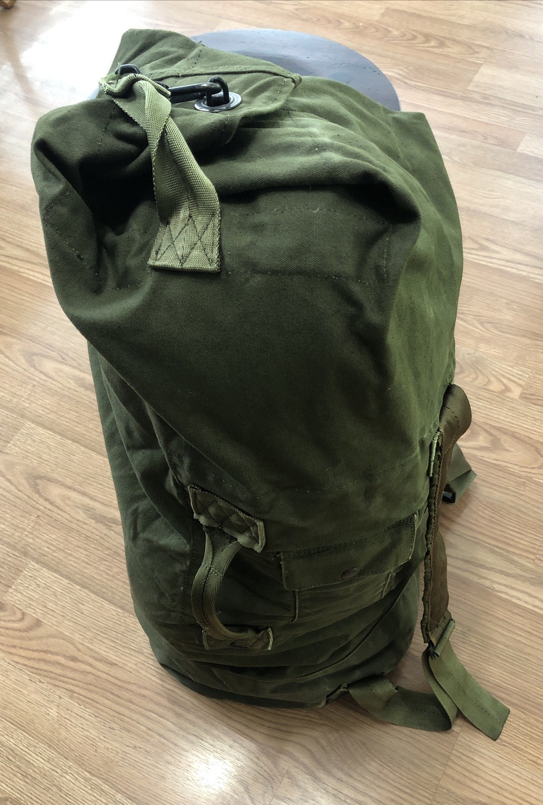 US Vietnam Era Duffel Bag Type 2 with Handle & 2 Shoulder Straps Issue 1973