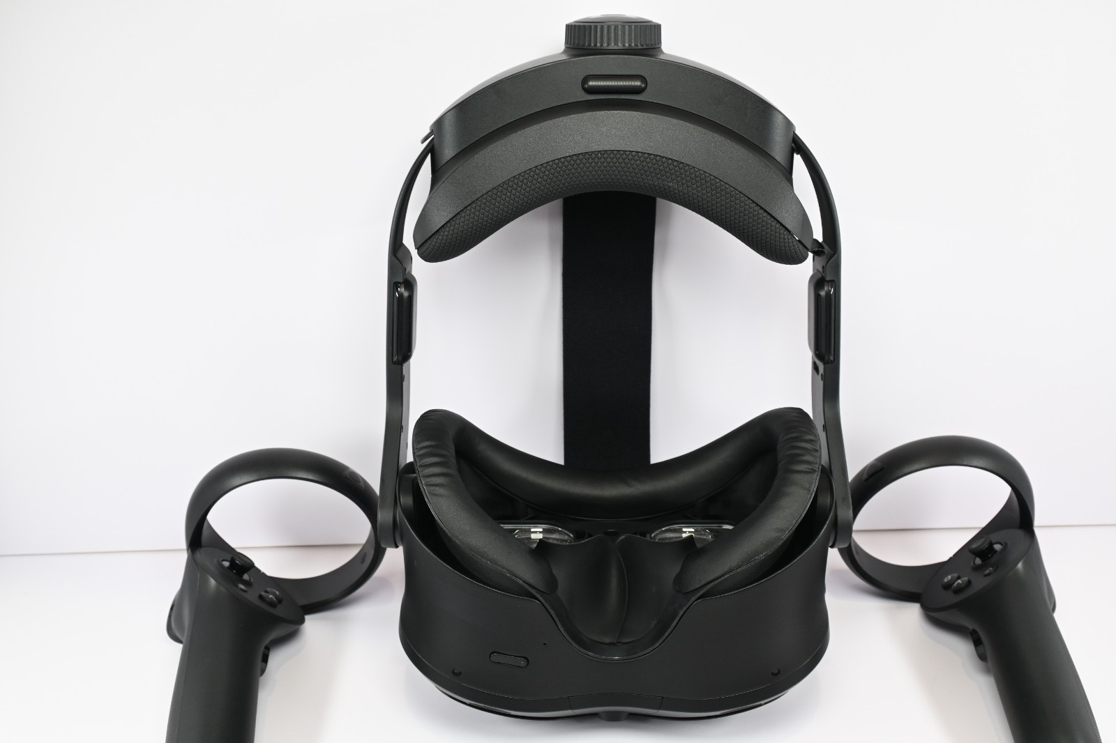 HTC Vive Focus Vision Mixed Reality and PC VR Headset - Business Edition