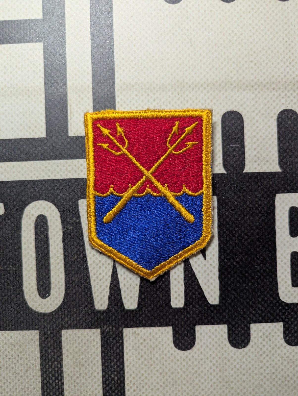 Original U.S. Army patch (circa 1941-1946) - Eastern Defense Command (EDC) VTG