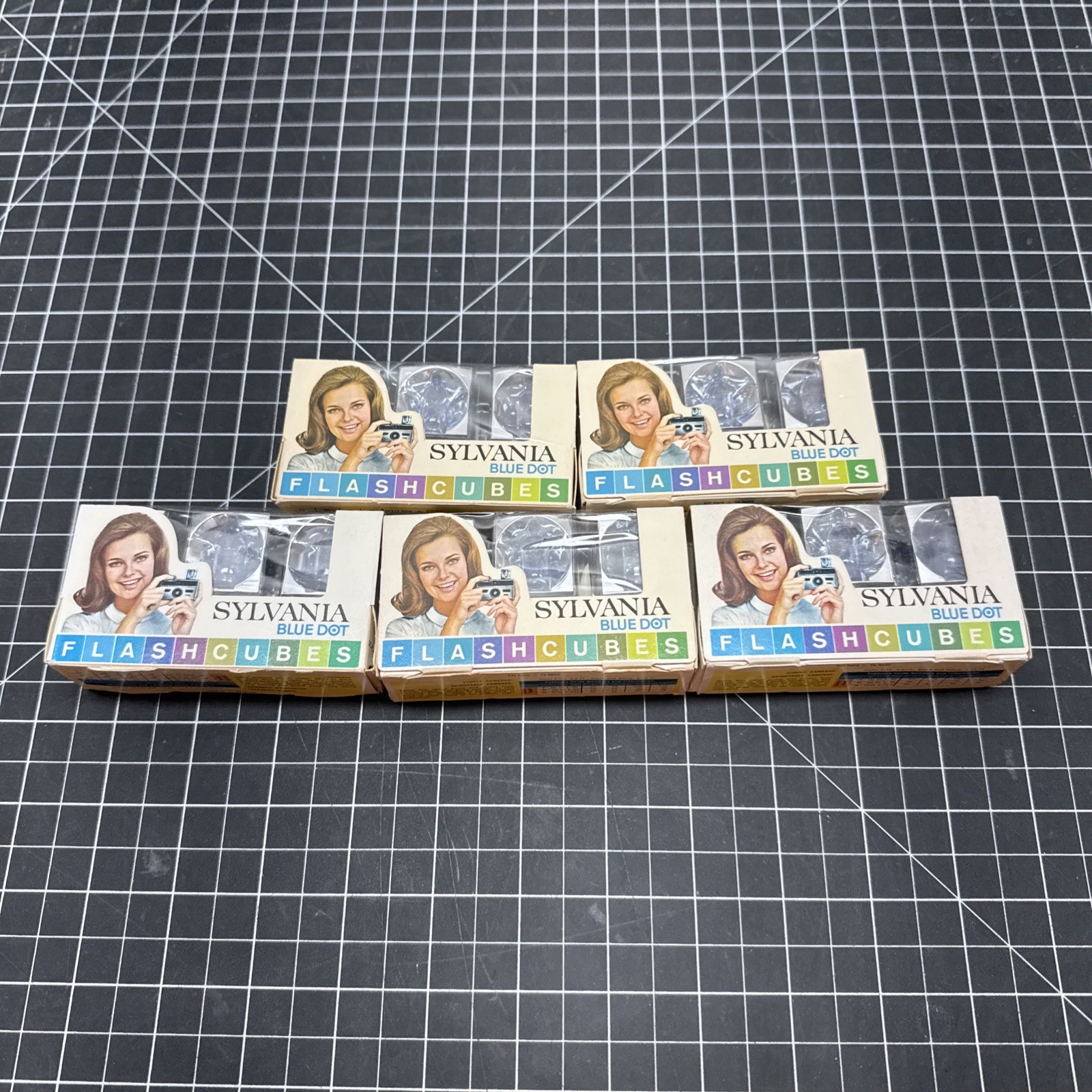 Original Sylvania Blue Dot Flash Cubes - 3 Pack - Lot of 6, New in Package H2