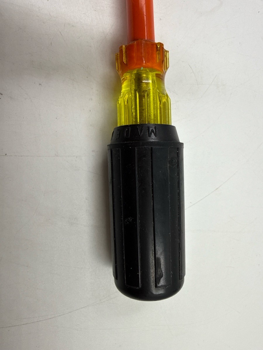 Cementex MC6P-CG Insulated Cabinet Tip Screwdriver (MI1069330)