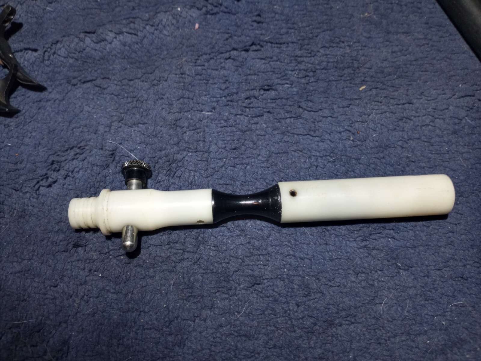 SHOCKTECH AUTOCOCKER SUPER FLY BOLT DELRIN White And Black