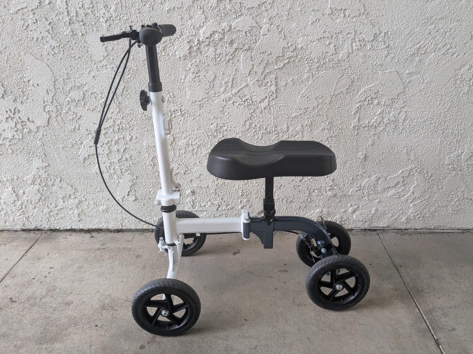 Padded Knee Scooter