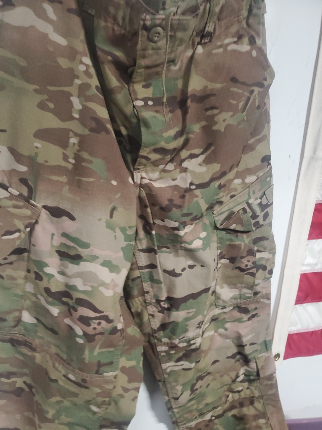 Medium Regular Pants Trousers US ARMY ISSUE - FLAME RESISTANT