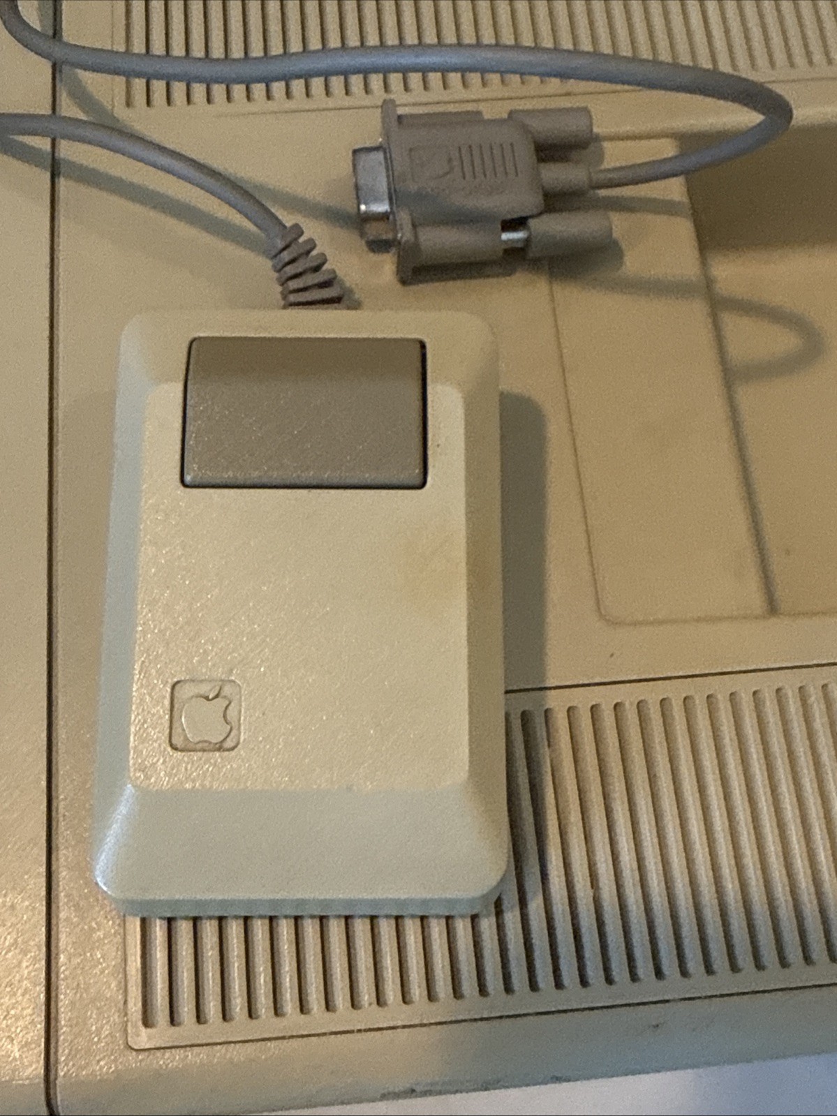 Apple Macintosh 512K M0001W Computer w/ Keyboard Mouse Original Box Untested