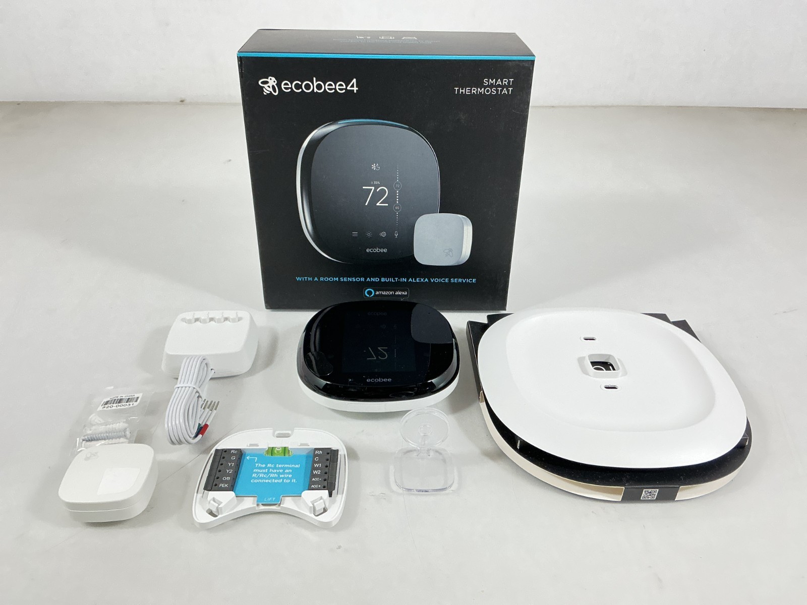 Ecobee 4 Smart Thermostat with Built-in Alexa ECB401 (755838611873)