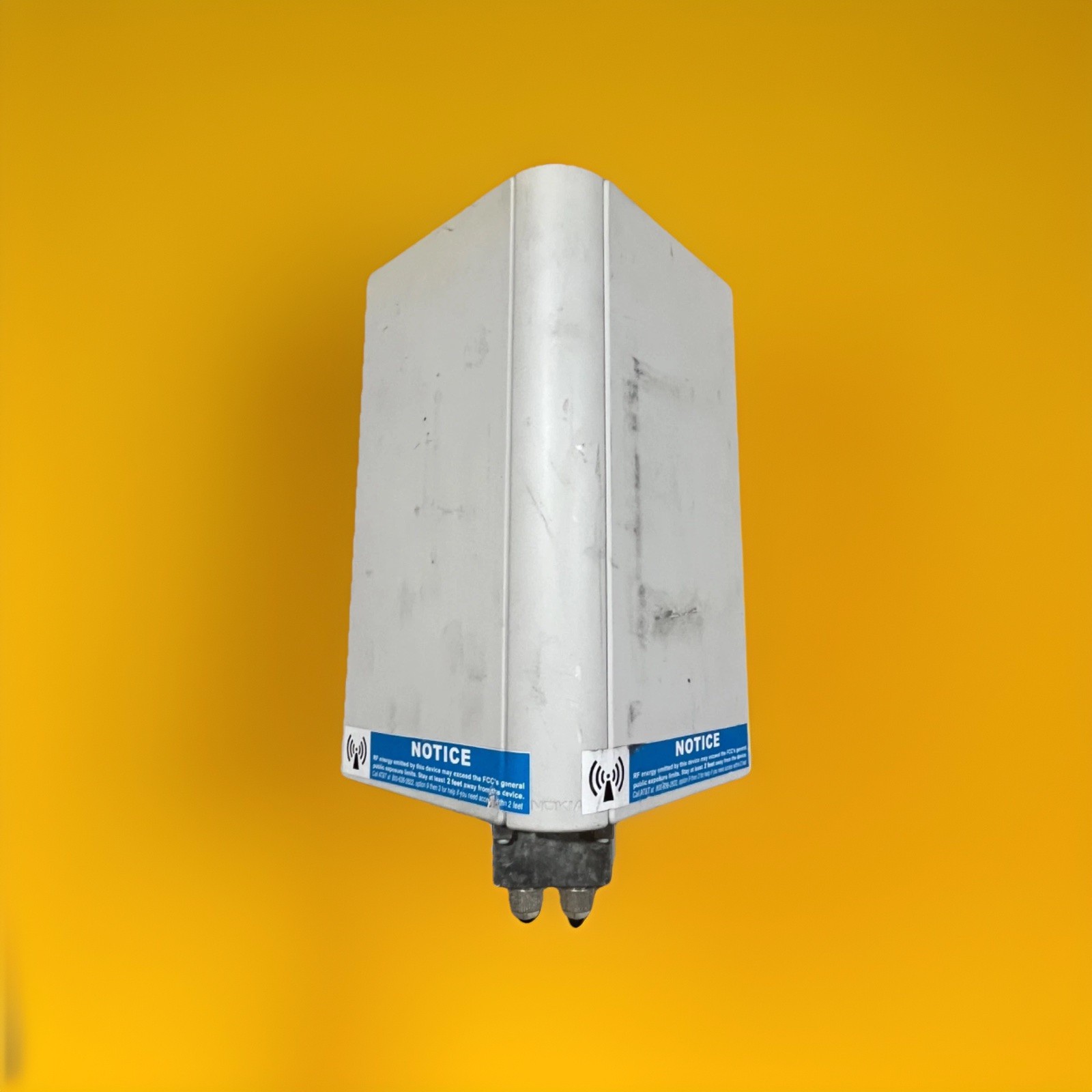 NOKIA 474691A.101 AEWE 5G NR AirScale MAA 2x2T2R 256AE n260 4W 39GHz Radio Unit