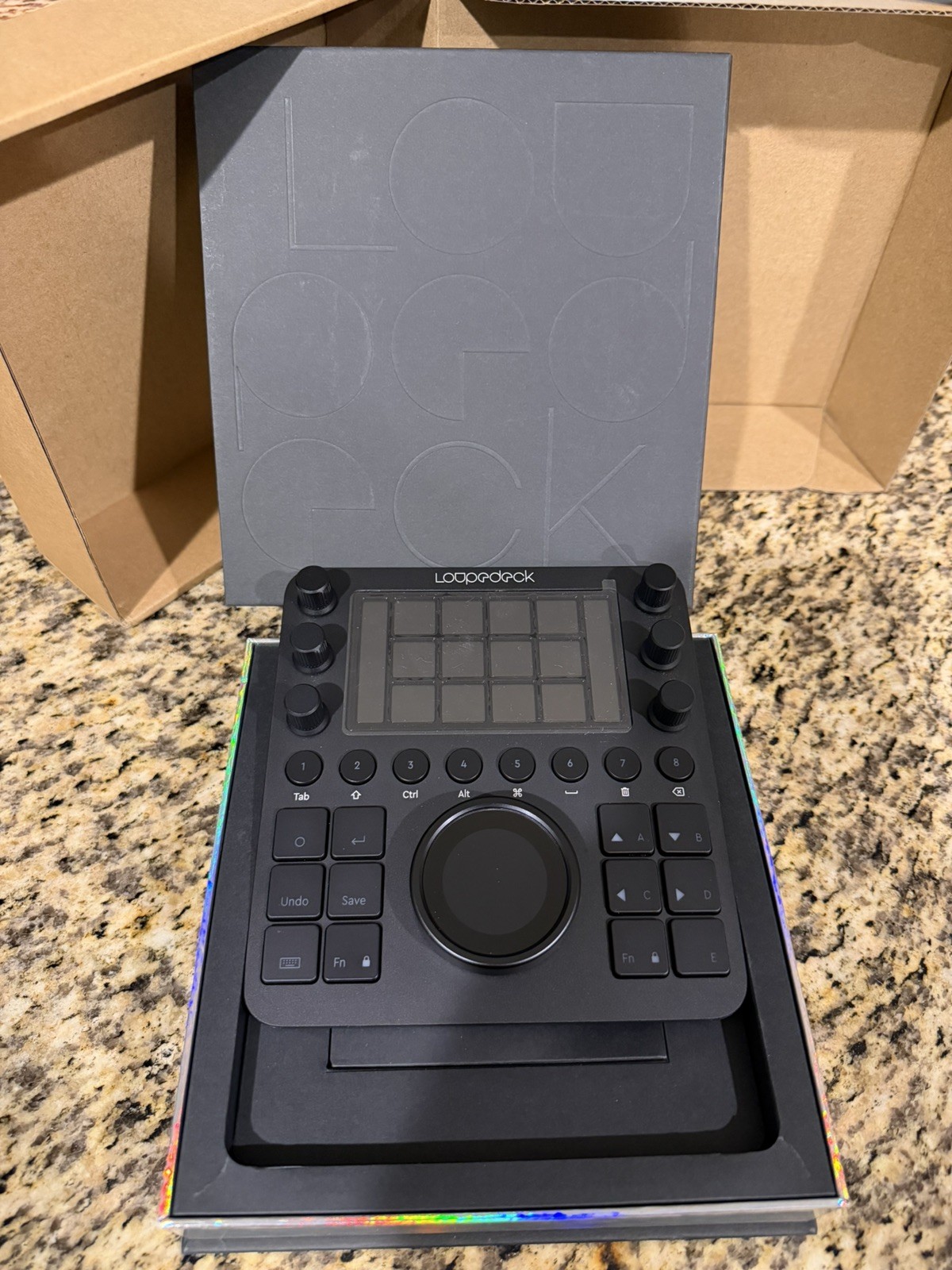 Loupedeck CT + Custom Editing Controller for Photo, Video & Audiko