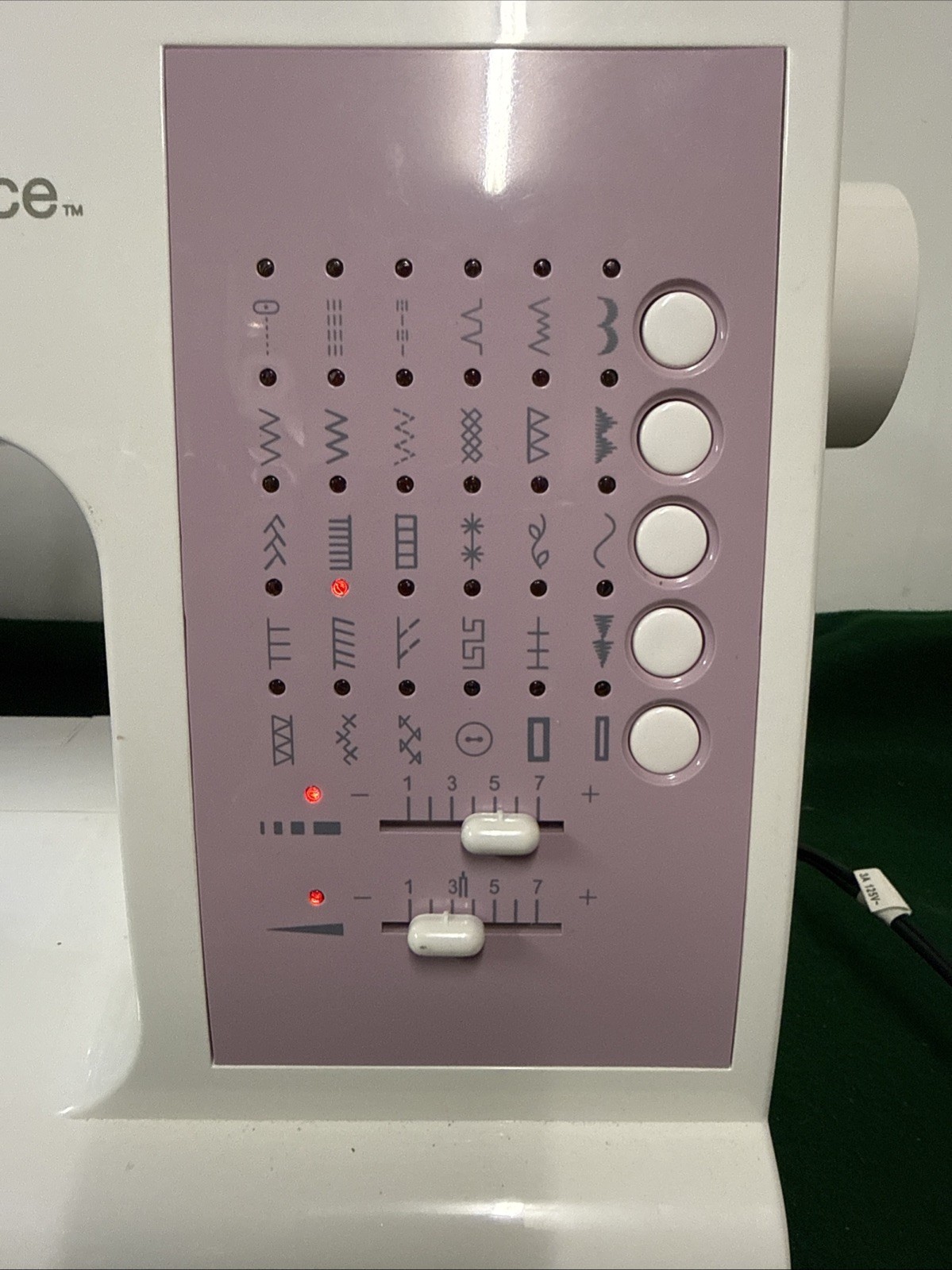 Singer Confidence 7463 Easy Stitch Selection Computerised Sewing Machine Works