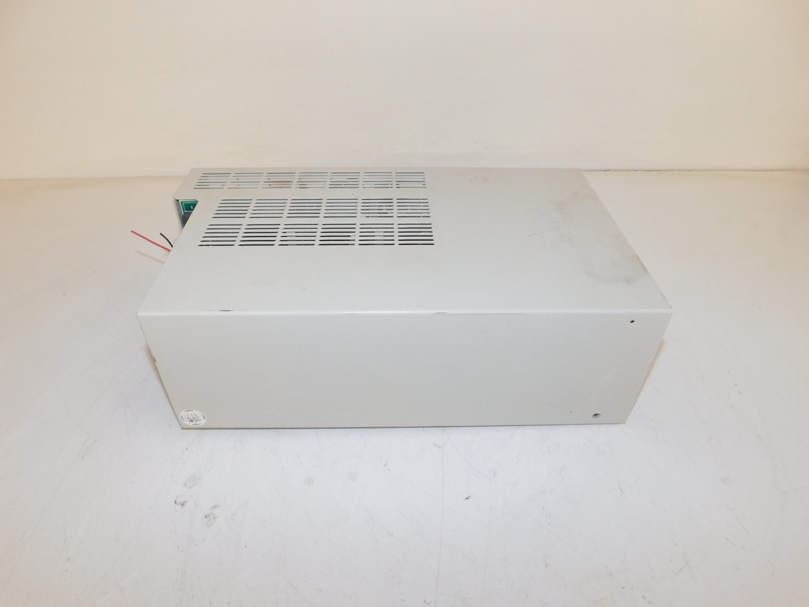 LAMBDA IEEE-488 LLS3018 PROGRAMMABLE POWER SUPPLY (LWP64)