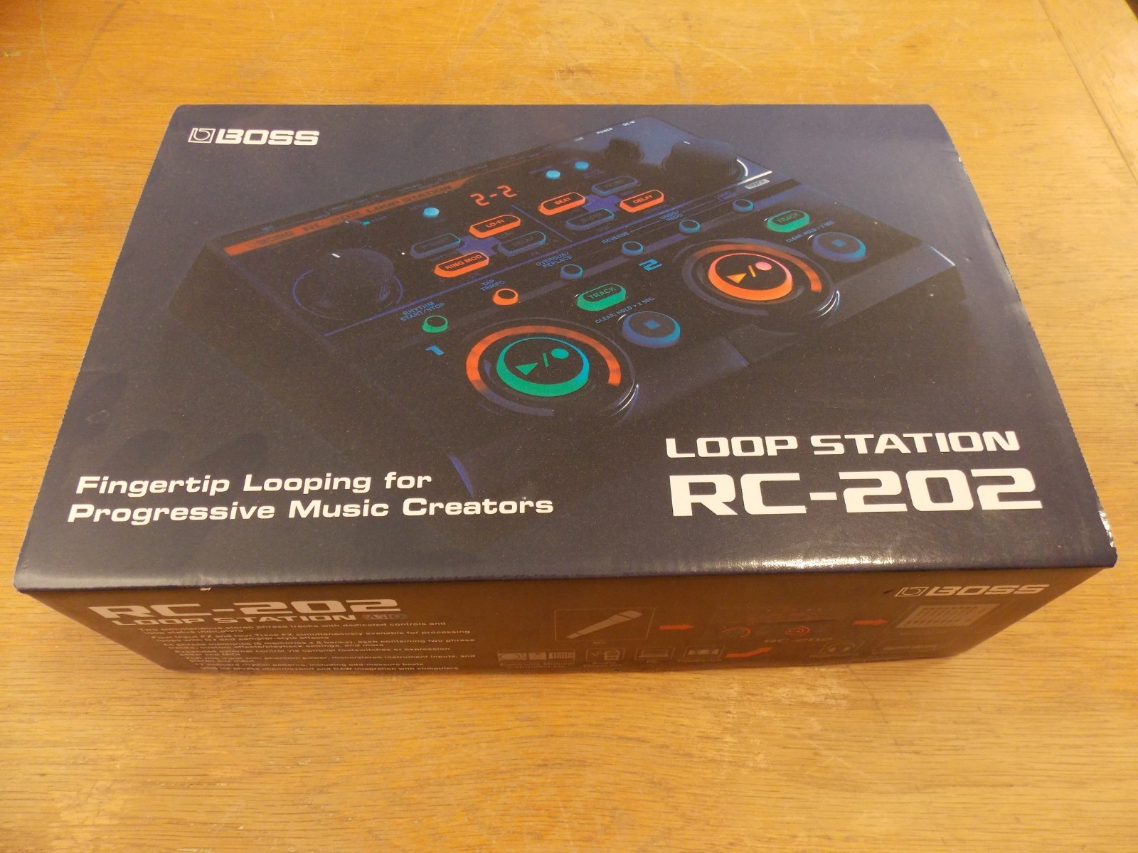 Boss RC202 Compact Tabletop Two-Track Loop Station