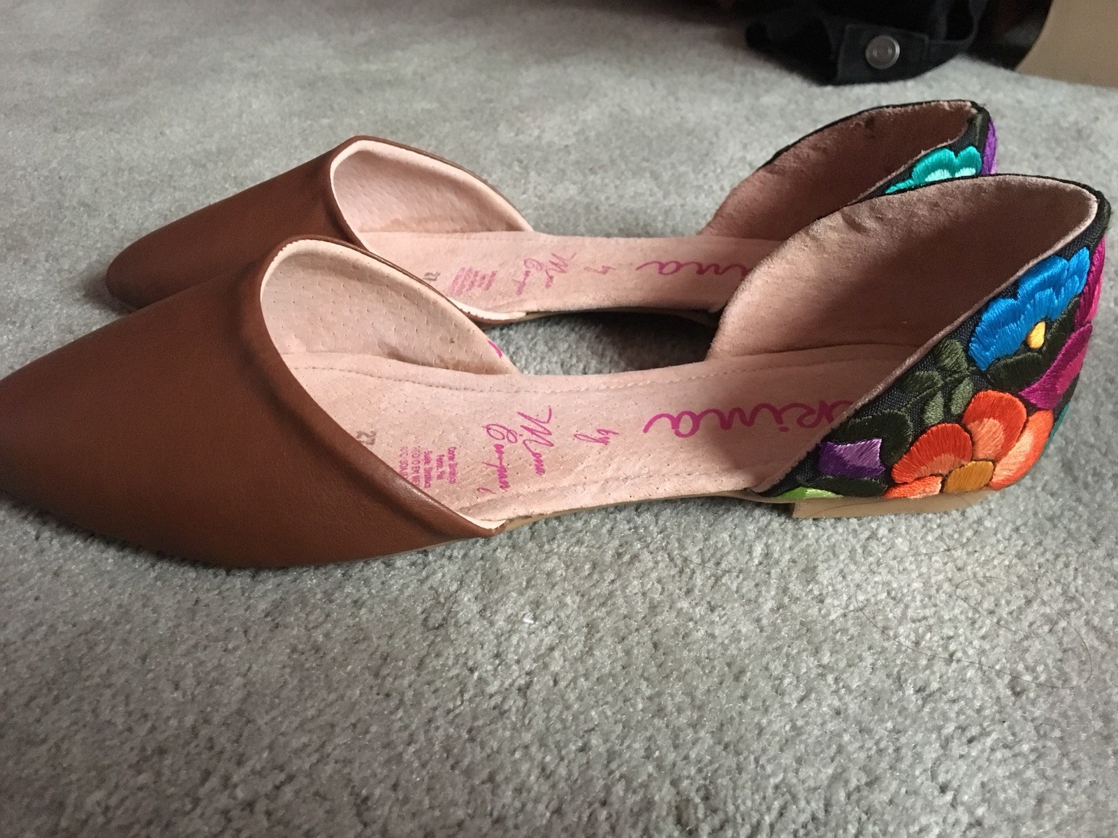 Brown Leather Flat w/ Floral Embroidery. Made in Mexico.