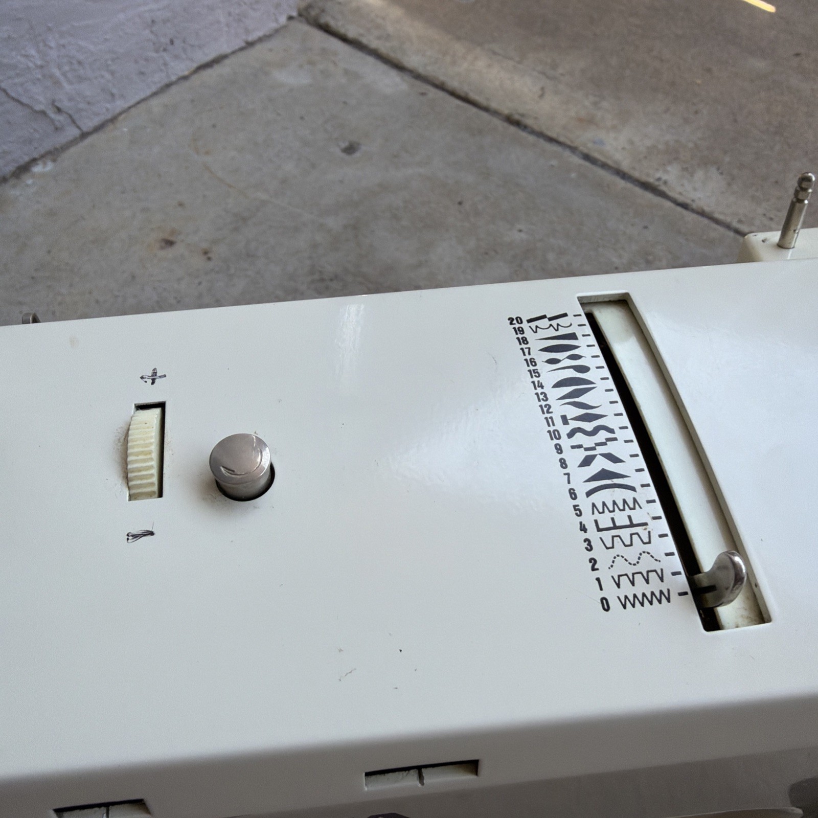 Bernina 830 Record Sewing Machine Only - Powers On, Missing Pieces - Sold As Is