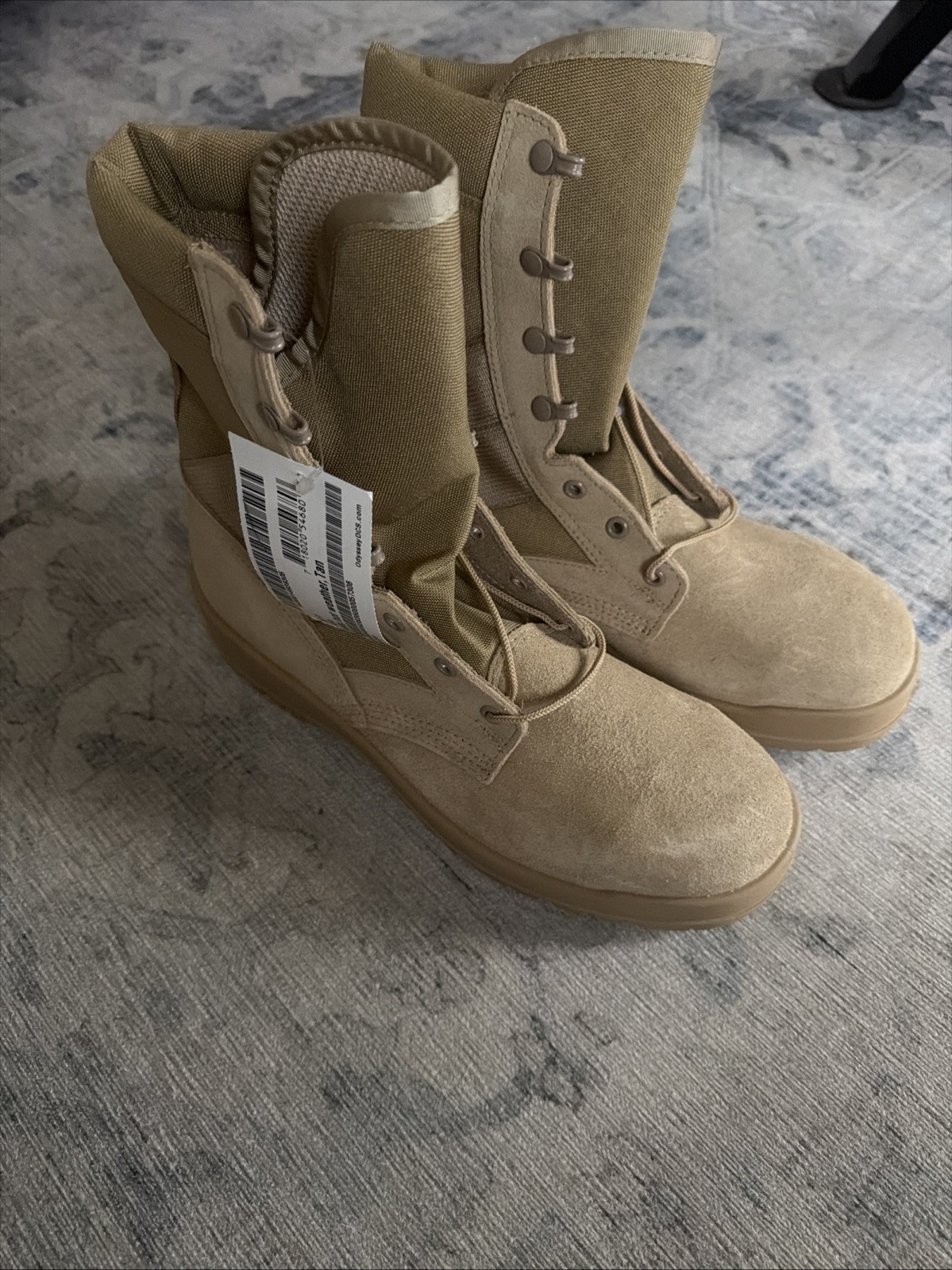 Military Issue Boots, Hot Weather, Tan, Vibram, Size 10R, New with Tags