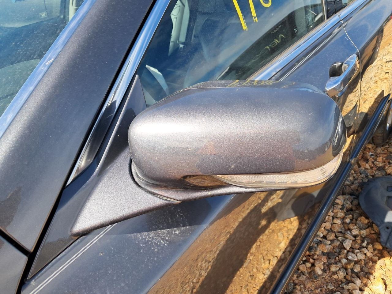 TL 2010 Glove Box 4808620