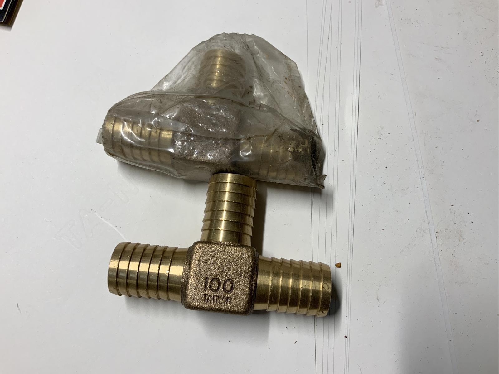 2 Brass Plumbing Tee Fitting 1 inch Barbs All Outlets Model 100