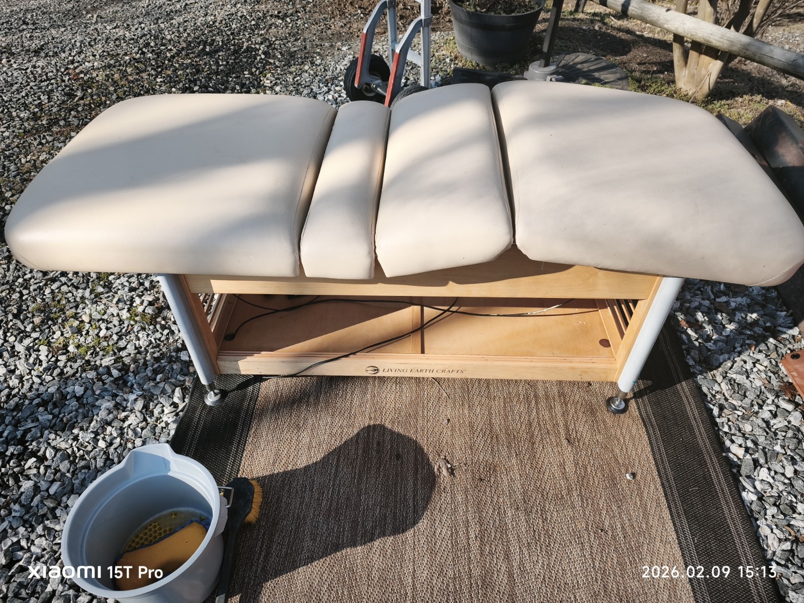 Living Earth Crafts Adjustable Height Beige Massage Table